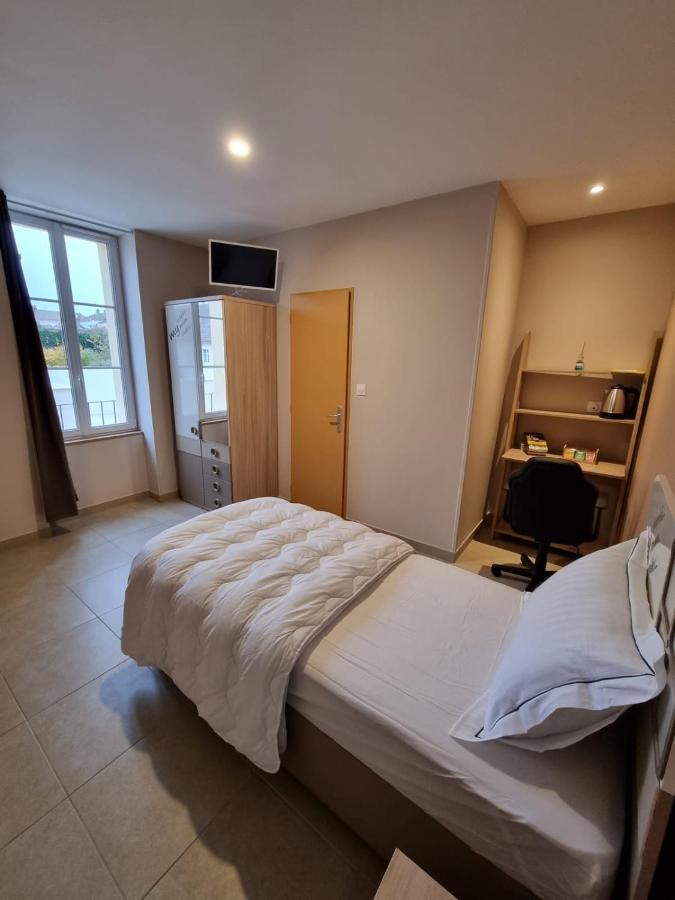 Sci Emel Apartment Льо Крезо Екстериор снимка
